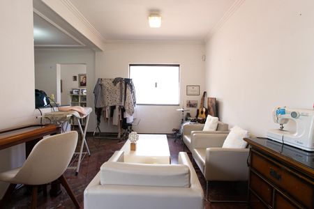 Casa para alugar com 440m², 7 quartos e 7 vagas Casa para alugar com 440m², 7 quartos e 7 vagasSala 3