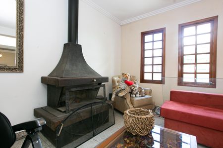 Casa para alugar com 440m², 7 quartos e 7 vagas Casa para alugar com 440m², 7 quartos e 7 vagasSala