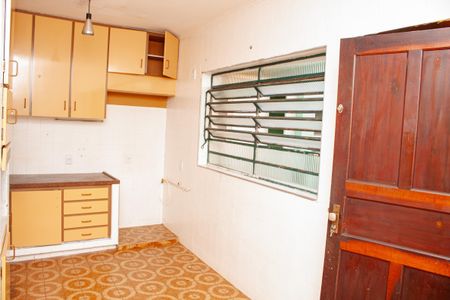 Casa à venda com 460m², 3 quartos e 4 vagas Casa à venda com 460m², 3 quartos e 4 vagasCozinha