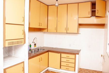 Casa à venda com 460m², 3 quartos e 4 vagas Casa à venda com 460m², 3 quartos e 4 vagasCozinha