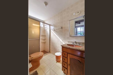 Apartamento à venda com 76m², 2 quartos e 1 vagaBanheiro da Suíte