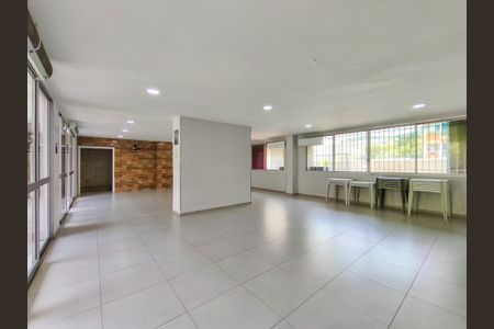 Apartamento à venda com 76m², 2 quartos e 1 vagaÁrea comum - Salão de festas