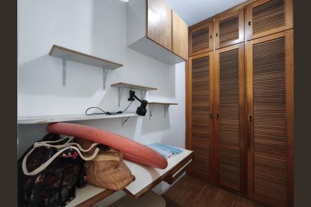 Apartamento à venda com 76m², 2 quartos e 1 vagaQuarto de Serviço