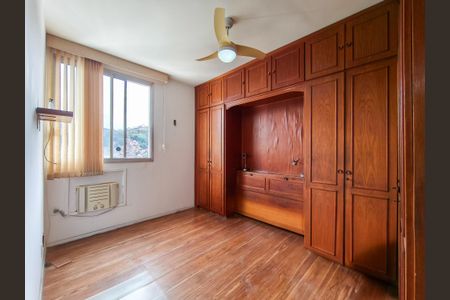 Apartamento à venda com 76m², 2 quartos e 1 vagaSuíte