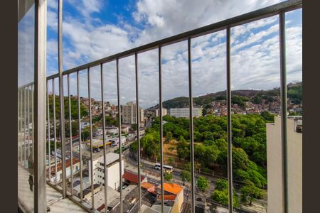 Apartamento à venda com 76m², 2 quartos e 1 vagaVista da Sala