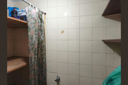 Apartamento à venda com 76m², 2 quartos e 1 vagaBanheiro de serviço