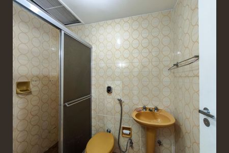 Apartamento à venda com 76m², 2 quartos e 1 vagaBanheiro Corredor