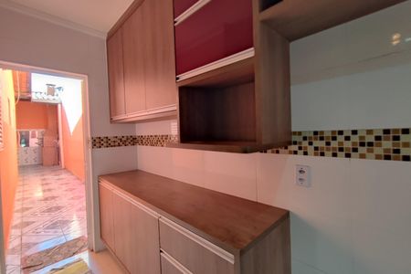 Casa de condomínio para alugar com 122m², 3 quartos e 2 vagasCozinha