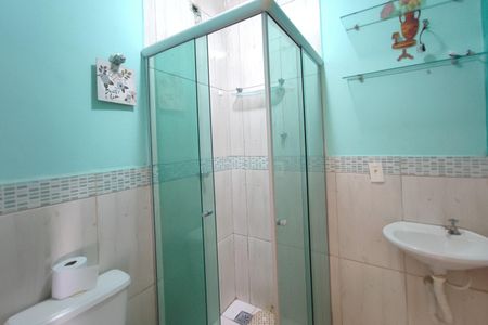 Casa de condomínio para alugar com 122m², 3 quartos e 2 vagasBanheiro Social