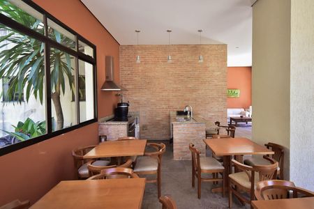 Apartamento para alugar com 366m², 3 quartos e 4 vagas Apartamento para alugar com 366m², 3 quartos e 4 vagasÁrea Comum - Salão de Festa