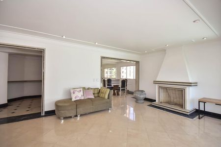 Apartamento para alugar com 366m², 3 quartos e 4 vagasSala