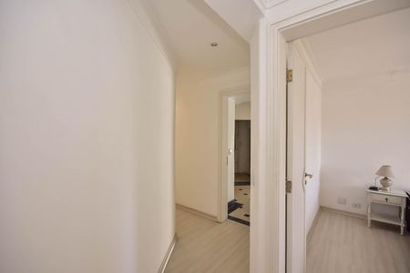 Apartamento para alugar com 366m², 3 quartos e 4 vagasCorredor