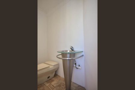 Apartamento para alugar com 366m², 3 quartos e 4 vagas Apartamento para alugar com 366m², 3 quartos e 4 vagasLavabo da Cobertura