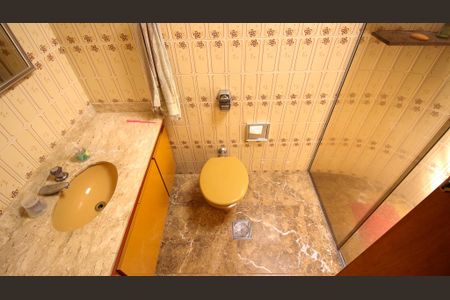 Casa à venda com 178m², 3 quartos e 4 vagas Casa à venda com 178m², 3 quartos e 4 vagasBanheiro da Suíte