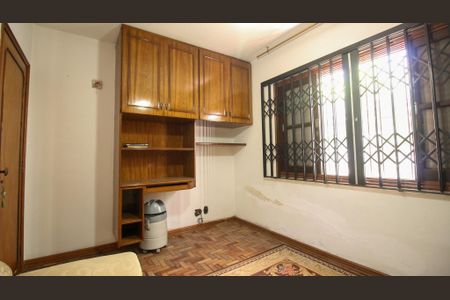 Casa à venda com 178m², 3 quartos e 4 vagas Casa à venda com 178m², 3 quartos e 4 vagasQuarto 1
