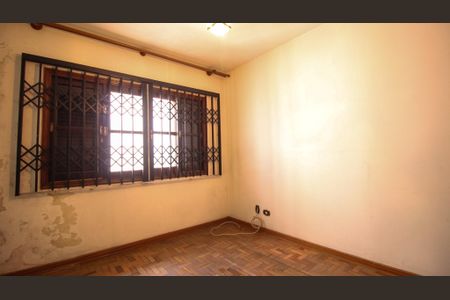 Casa à venda com 178m², 3 quartos e 4 vagas Casa à venda com 178m², 3 quartos e 4 vagasSuíte