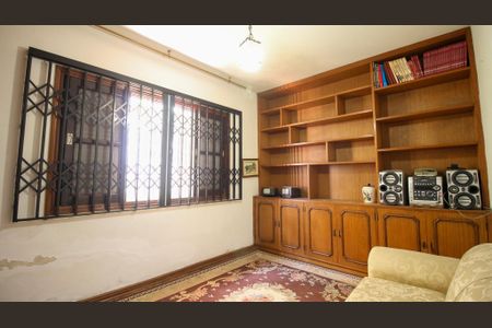 Casa à venda com 178m², 3 quartos e 4 vagas Casa à venda com 178m², 3 quartos e 4 vagasQuarto 1