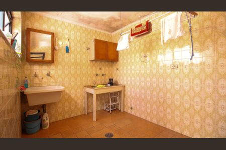 Casa à venda com 178m², 3 quartos e 4 vagas Casa à venda com 178m², 3 quartos e 4 vagasÁrea de Serviço