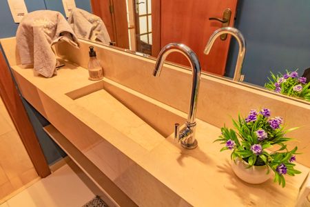 Casa à venda com 156m², 3 quartos e 2 vagas Casa à venda com 156m², 3 quartos e 2 vagasLavabo