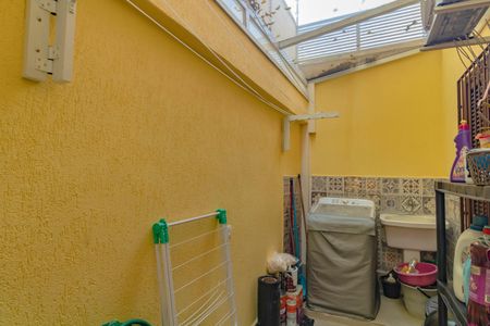 Casa à venda com 156m², 3 quartos e 2 vagas Casa à venda com 156m², 3 quartos e 2 vagasÁrea de Serviço