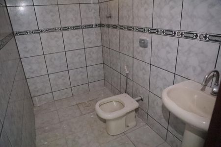 Casa para alugar com 250m², 3 quartos e 2 vagasBanheiro Social