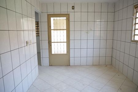 Casa para alugar com 250m², 3 quartos e 2 vagasCozinha