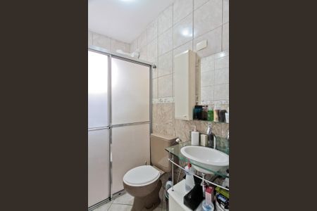 Casa à venda com 154m², 3 quartos e 2 vagas Casa à venda com 154m², 3 quartos e 2 vagasBanheiro da Suíte