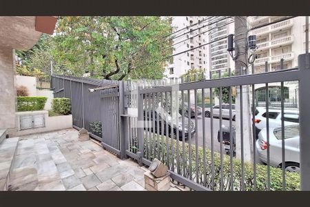 Apartamento à venda com 42m², 1 quarto e 1 vaga Apartamento à venda com 42m², 1 quarto e 1 vagaEntrada