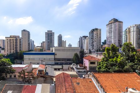 Apartamento à venda com 42m², 1 quarto e 1 vaga Apartamento à venda com 42m², 1 quarto e 1 vagaVaranda