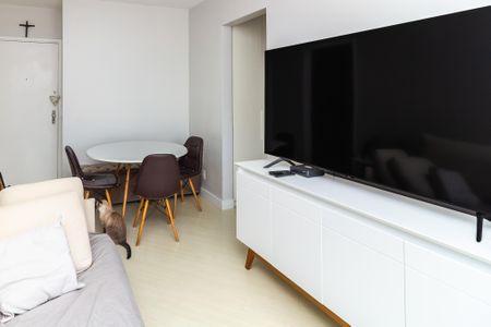 Apartamento à venda com 42m², 1 quarto e 1 vaga Apartamento à venda com 42m², 1 quarto e 1 vagaSala