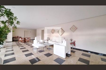 Apartamento à venda com 42m², 1 quarto e 1 vaga Apartamento à venda com 42m², 1 quarto e 1 vagaHall