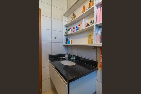 Apartamento à venda com 102m², 3 quartos e sem vaga Apartamento à venda com 102m², 3 quartos e sem vagaBanheiro