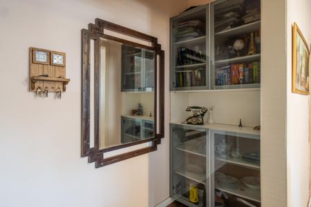 Apartamento à venda com 102m², 3 quartos e sem vaga Apartamento à venda com 102m², 3 quartos e sem vagaSala