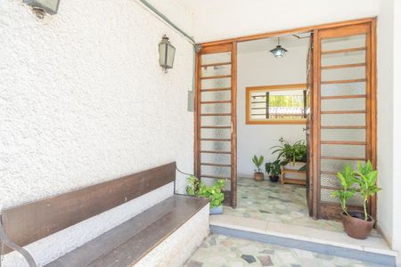 Apartamento à venda com 102m², 3 quartos e sem vaga Apartamento à venda com 102m², 3 quartos e sem vagaEntrada