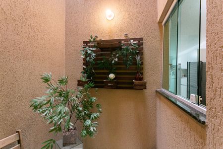 Casa à venda com 180m², 3 quartos e 2 vagasJardim de Inverno