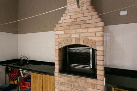 Casa à venda com 180m², 3 quartos e 2 vagas Churrasqueira