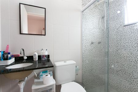 Casa à venda com 180m², 3 quartos e 2 vagasBanheiro da Suíte 1