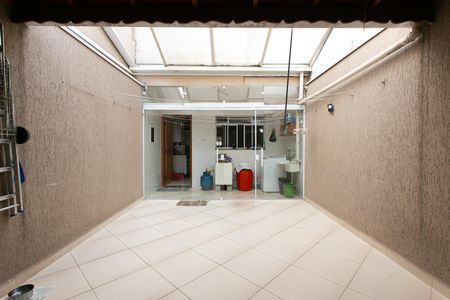 Casa à venda com 180m², 3 quartos e 2 vagasQuintal