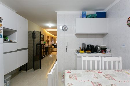 Casa à venda com 180m², 3 quartos e 2 vagasCozinha