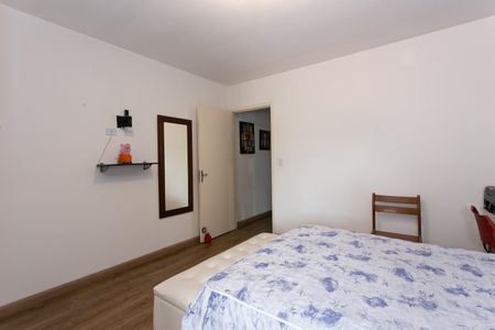 Casa à venda com 180m², 3 quartos e 2 vagasSuíte 2