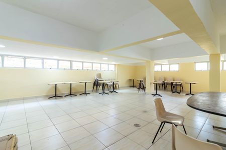 Apartamento à venda com 48m², 1 quarto e 1 vaga Apartamento à venda com 48m², 1 quarto e 1 vagaÁrea comum - Salão de festas