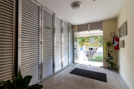 Apartamento à venda com 48m², 1 quarto e 1 vaga Apartamento à venda com 48m², 1 quarto e 1 vagaHall Social