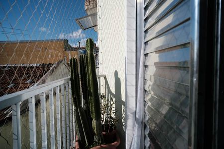 Casa de condomínio à venda com 70m², 2 quartos e 1 vagaVaranda
