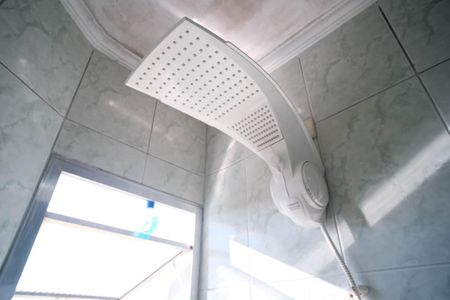 Casa de condomínio à venda com 70m², 2 quartos e 1 vagaBanheiro 2
