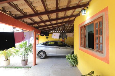 Casa à venda com 93m², 4 quartos e 4 vagasVaranda