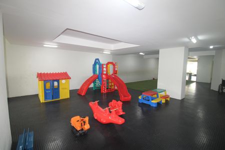 Apartamento à venda com 180m², 4 quartos e 1 vagaÁrea Comum