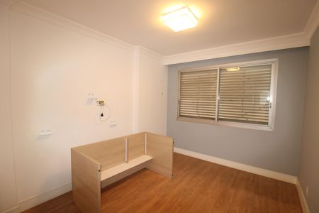 Apartamento à venda com 180m², 4 quartos e 1 vagaQuarto 1