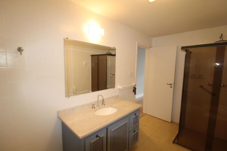 Apartamento à venda com 180m², 4 quartos e 1 vagaBanheiro da Suíte