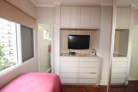 Apartamento à venda com 70m², 3 quartos e 1 vagaQuarto 2