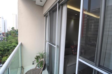 Apartamento à venda com 70m², 3 quartos e 1 vagaSala - Varanda